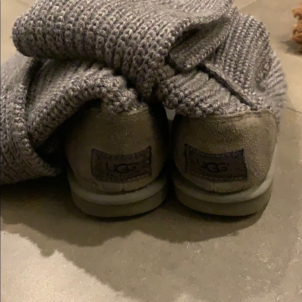 UGG boots - Picture 2 of 3